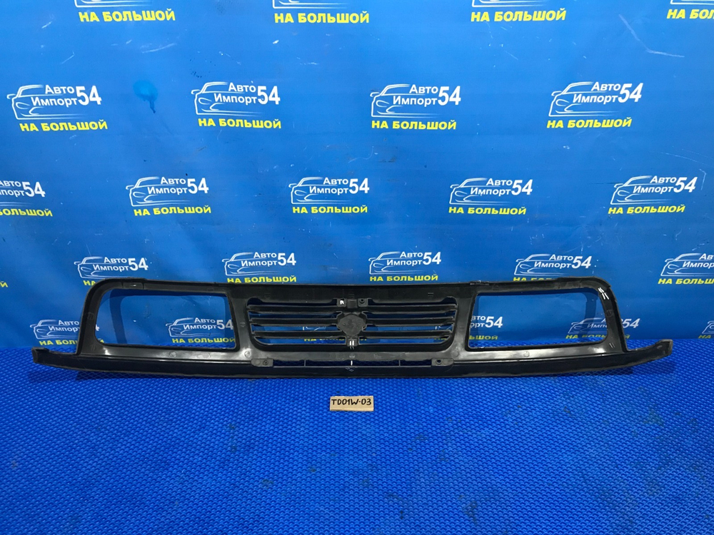 Решетка радиатора SUZUKI ESCUDO 1995