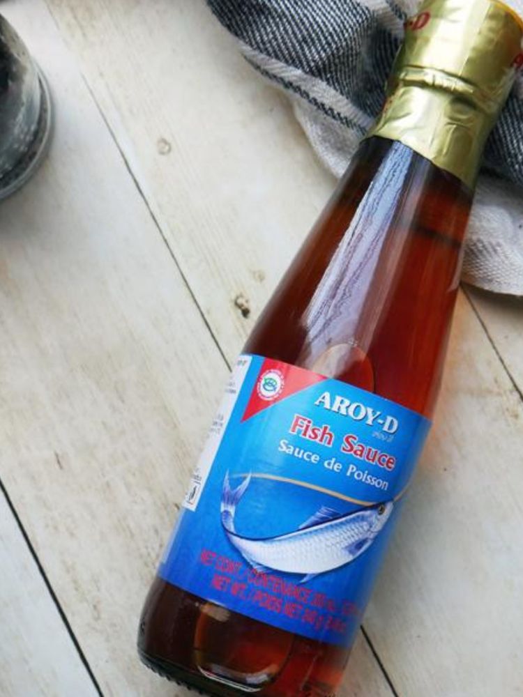 Соус Aroy-D Fish рыбный, 240 г