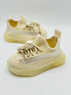 Детские кроссовки Yeezy Light