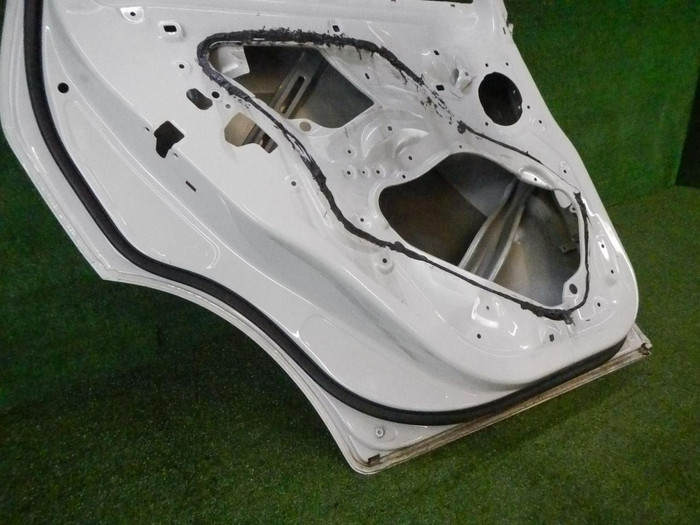 Дверь задняя левая BMW X6 F16 F86 (2014-2020)