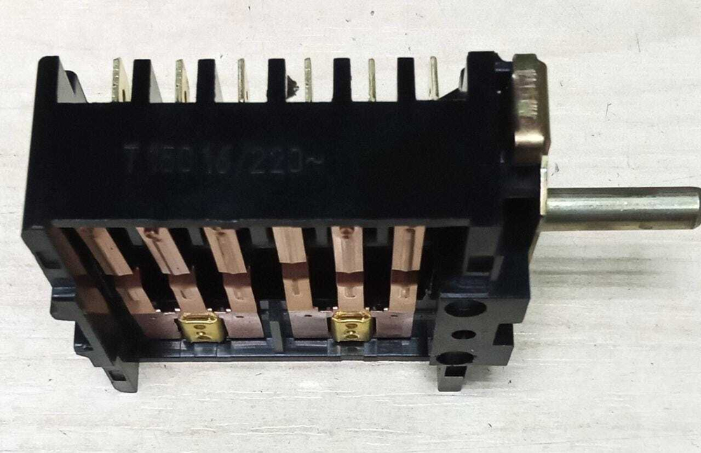 Переключатель для плит 6 поз. ПМ-16-6-18