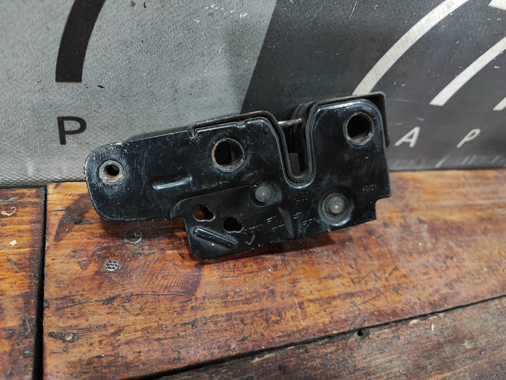 Замок капота Haval F7 1, F7x 1 19-24 Б/У Оригинал 8402500XKZ1DA