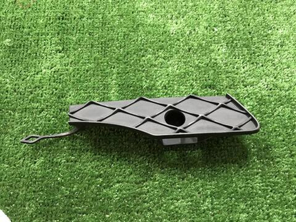 Заглушка буксир. крюка Mercedes GLK x204 (12-15)