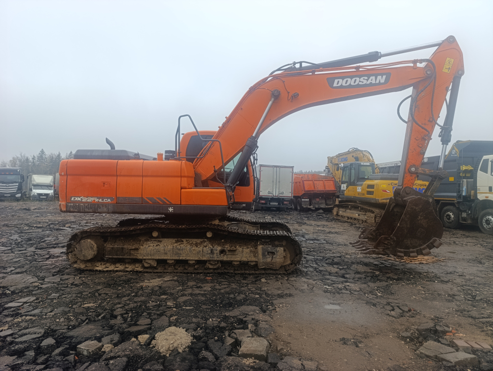 Doosan DX 225 Экскаватор DX225NLCA (Дизельный, 5,8 л, 156 л.с., АТ)
