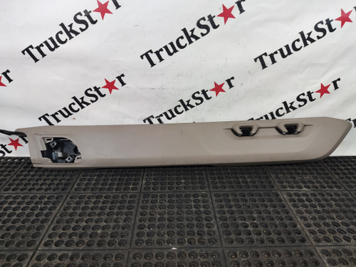 Накладка потолка левая 2023г