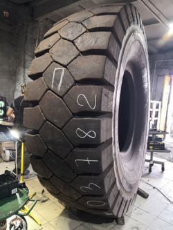 33.00R51 Bridgestone VRDP шина б/у
