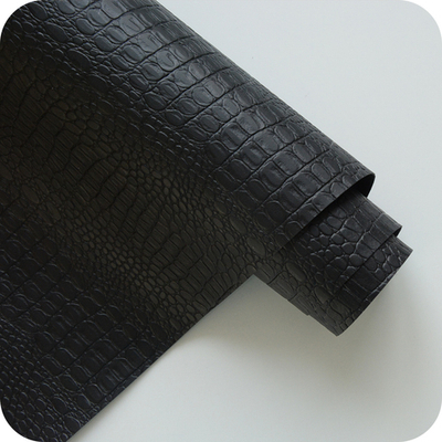 Кожзам переплетный с тиснением "Крокодил", черный