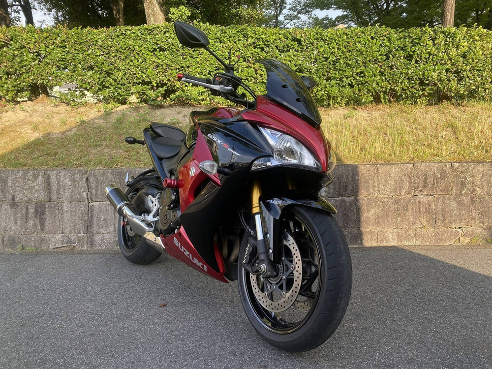Suzuki GSX-S1000F