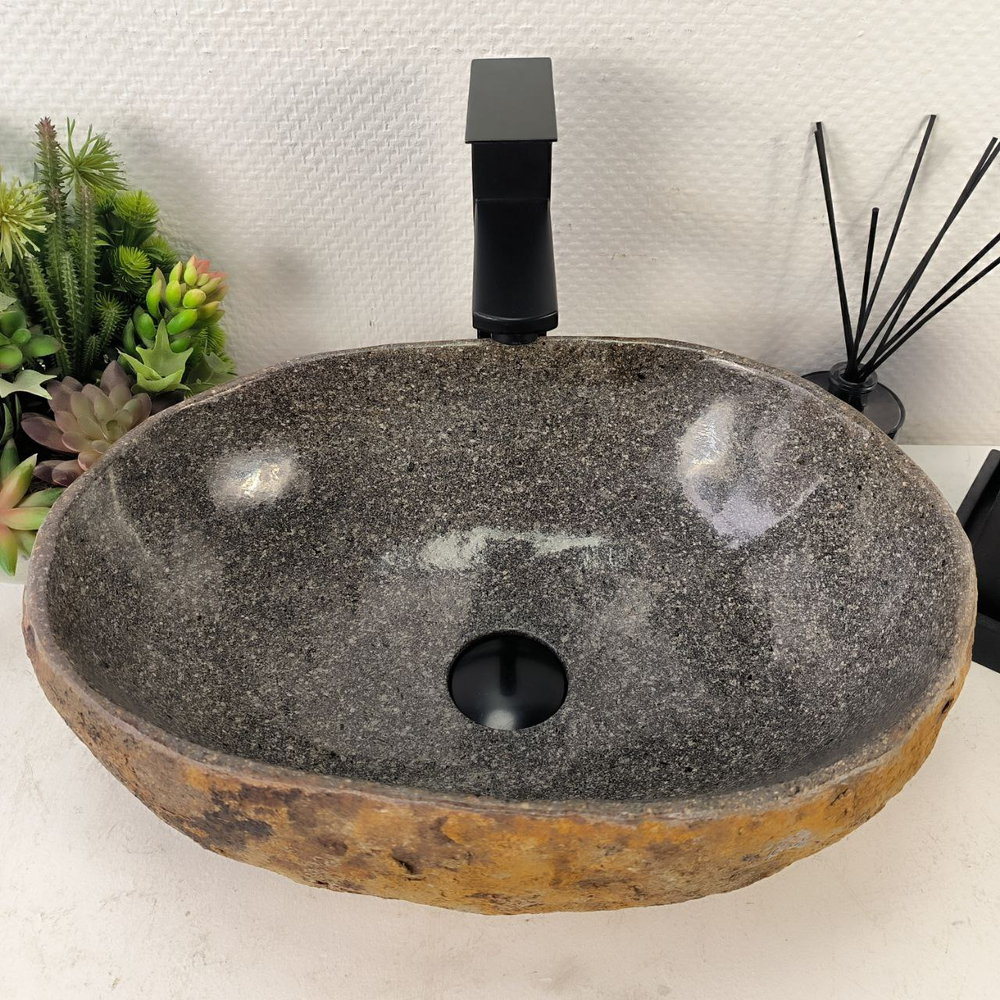 Раковина из речного камня RS-65071 44*33*16 0861