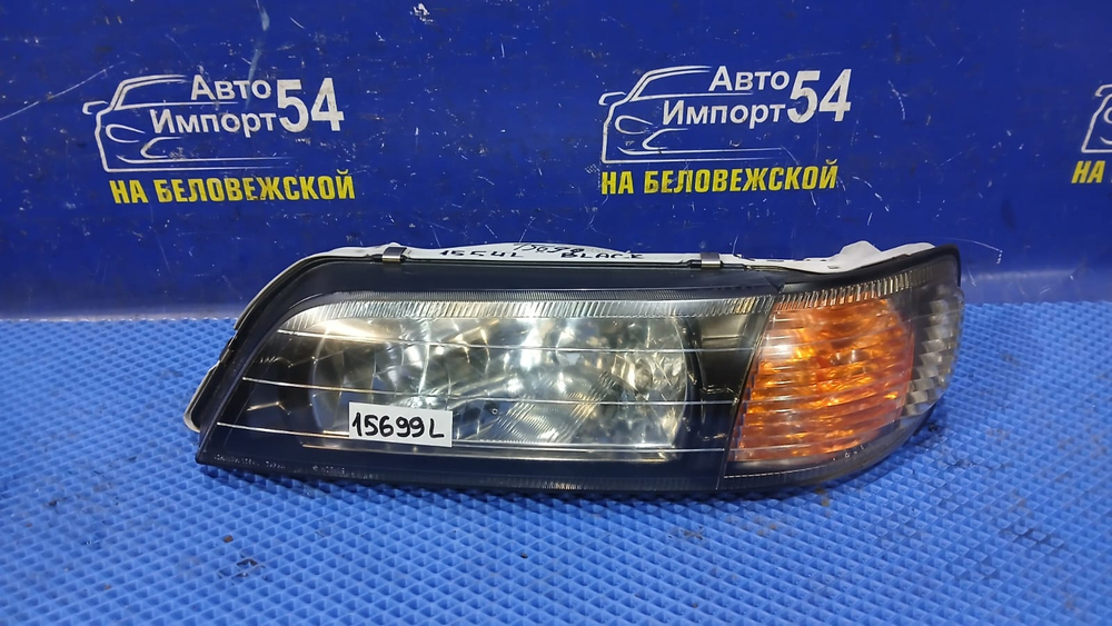 Фара передняя левая NISSAN CEFIRO 1997-1999
