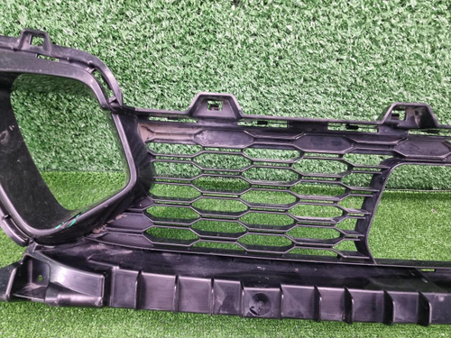 Решетка переднего бампера BMW 2er F44 (2019-2024)