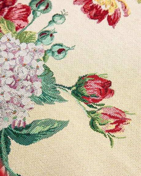 Скатерть прямоугольная 140х220 Mix&Match Home Королевский пион бежевая