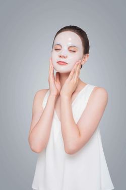 TIMELESS TRUTH MASK Профессиональная увлажняющая маска с экстрактом глубоководных водорослей (биоцеллюлоза) 1 шт