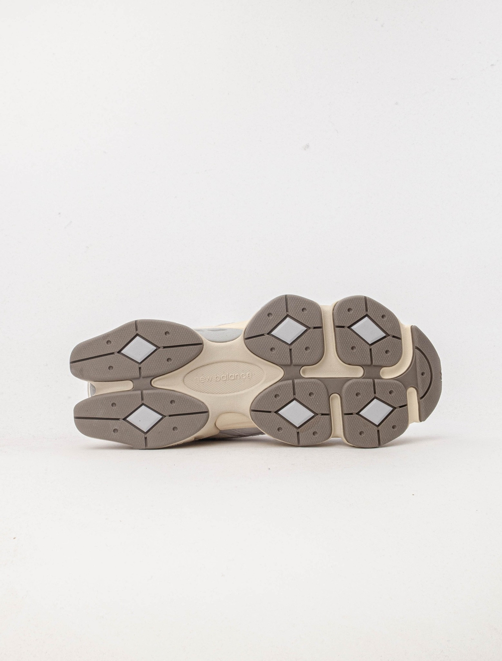 Кроссовки унисекс NEW BALANCE 9060