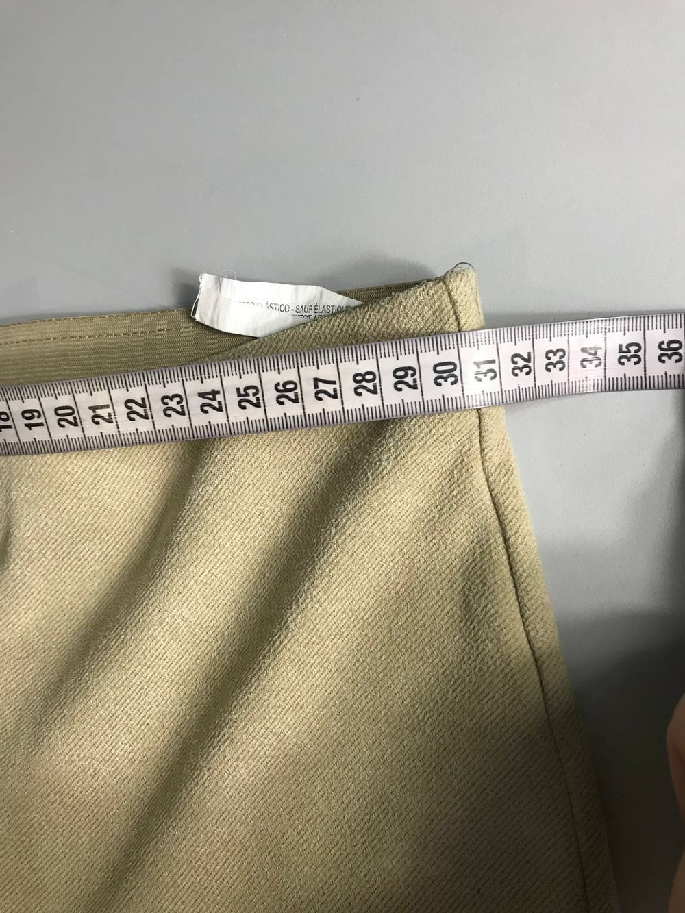 Брюки Stradivarius светлые, маркировка S, визуально на 44 размер