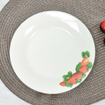 Тарелка десертная 18см Клубника