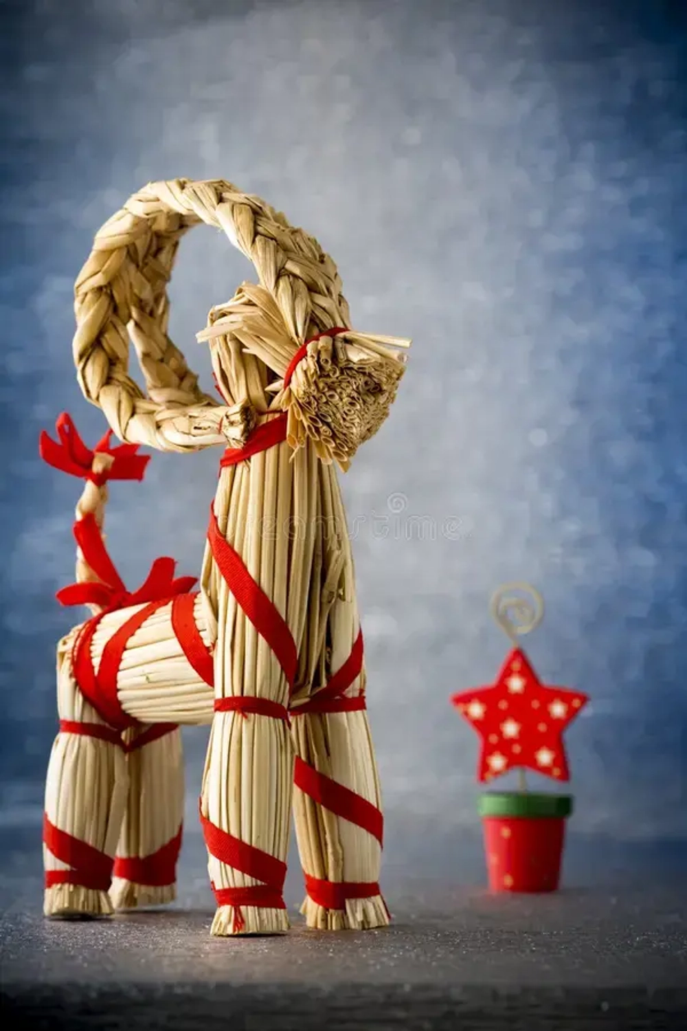 Новогоднее украшение Vintertid (козёл), 15 см, солома