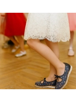 Туфли для девочки праздничные.