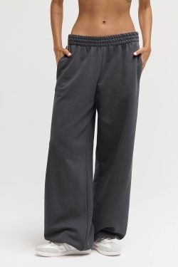 Широкие джоггеры без начеса с лампасами цвета антрацит