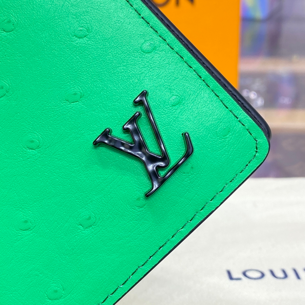 Louis Vuitton Brazza Wallet