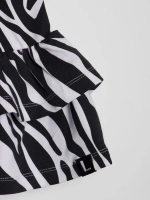 Костюм для девочки с юбкой-шорты на весну