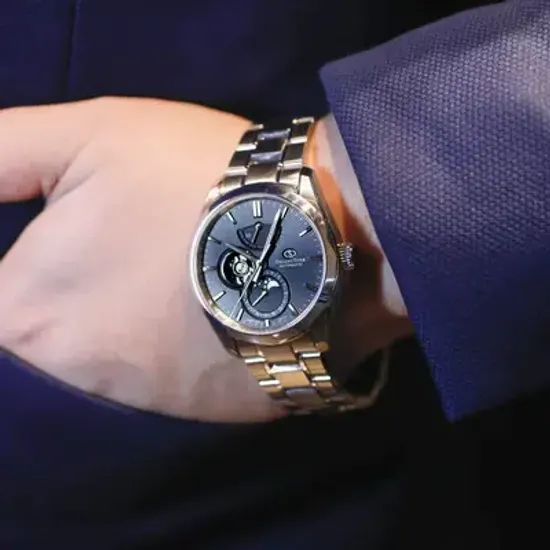 Мужские часы Orient RE-AY0001B00B