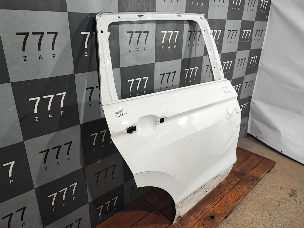 Дверь задняя правая Volkswagen Tiguan 2 16-нв Б/У Оригинал 5NA833604C