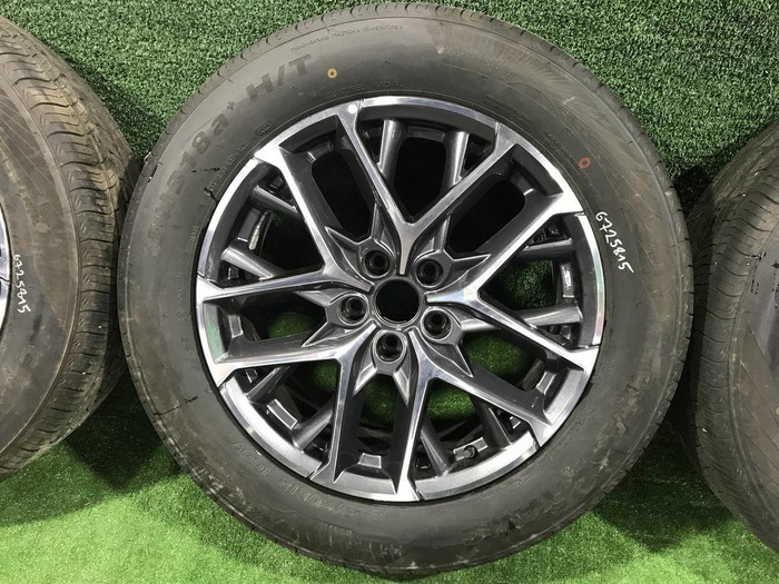 Диск Комплект дисков R18 Changan CS75PLUS (19-нв)