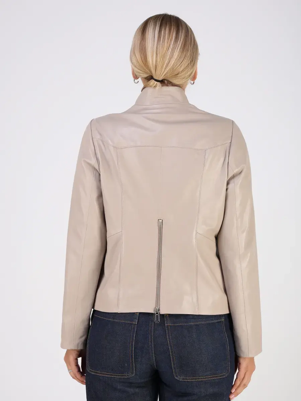 Кожаная куртка демисезонная косуха