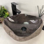 Раковина из речного камня RS-65069 44*36*16 0861