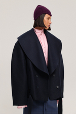 Пальто с округлым воротником