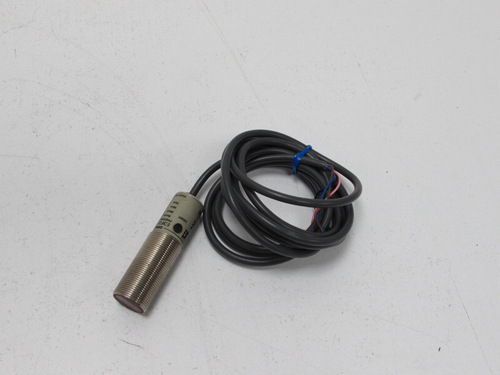 OMRON Yaskawa E3F2-R2RB4-M