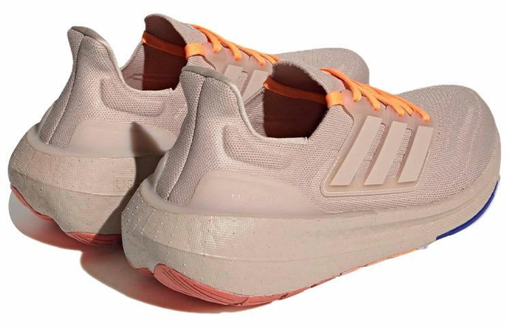 Кроссовки Adidas Ultraboost Light