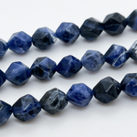 Содалит крупной огранки бусины, размер около 10 мм, цена за 9 шт (1/4 нити)