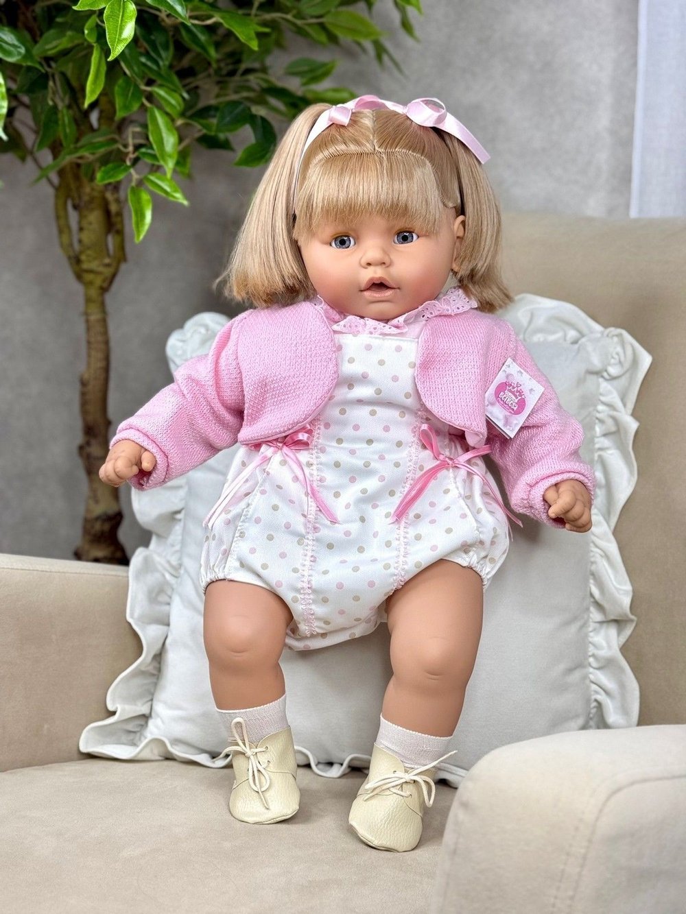 Кукла Berbesa мягконабивная 62см Dulzona (8052S)