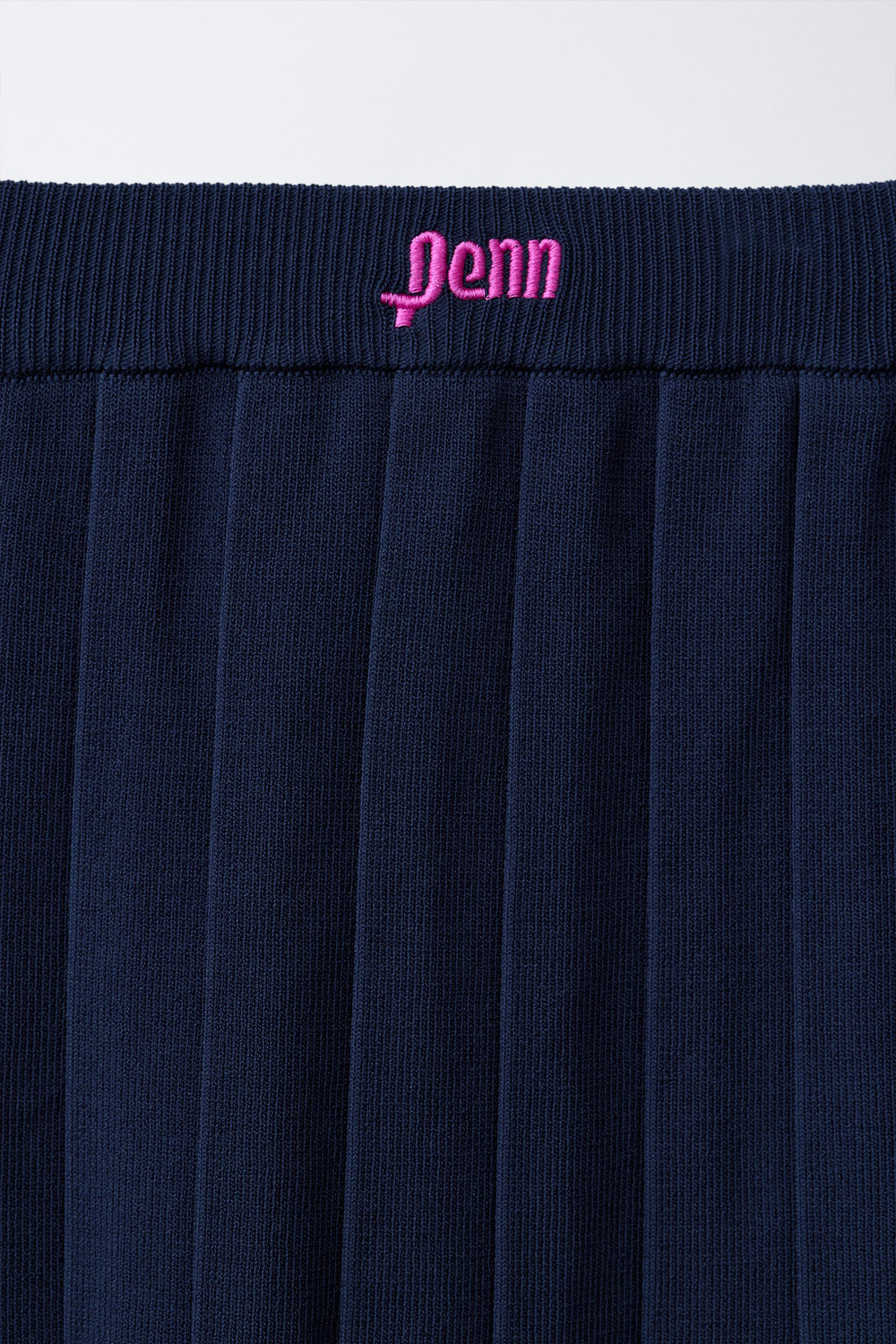 ZARA ЮБКА В СКЛАДКУ PENN ©, МОСРКОЙ ТЕМНО-СИНИЙ