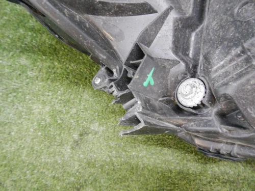 Битая Фара левая Toyota Camry xv70 (2017-н.в.) LED