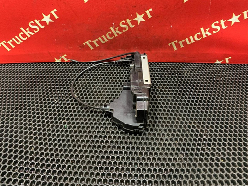 Замок двери правой  2019г.