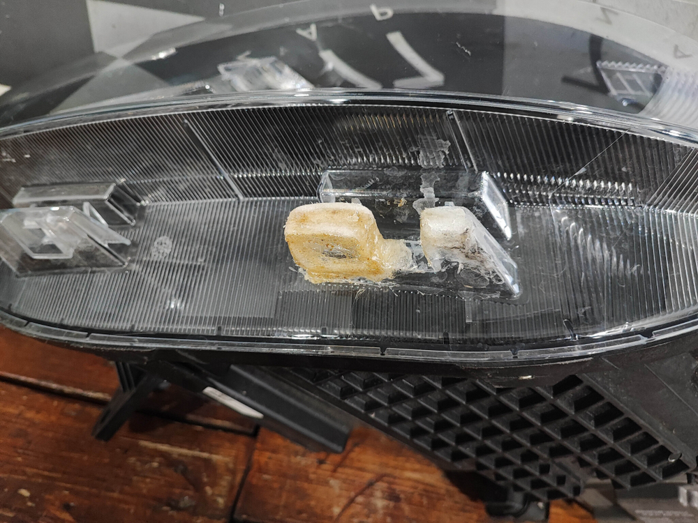 Фара левая LED Chery Tiggo 8 Pro 21-нв Б/У Оригинал 605000234AA