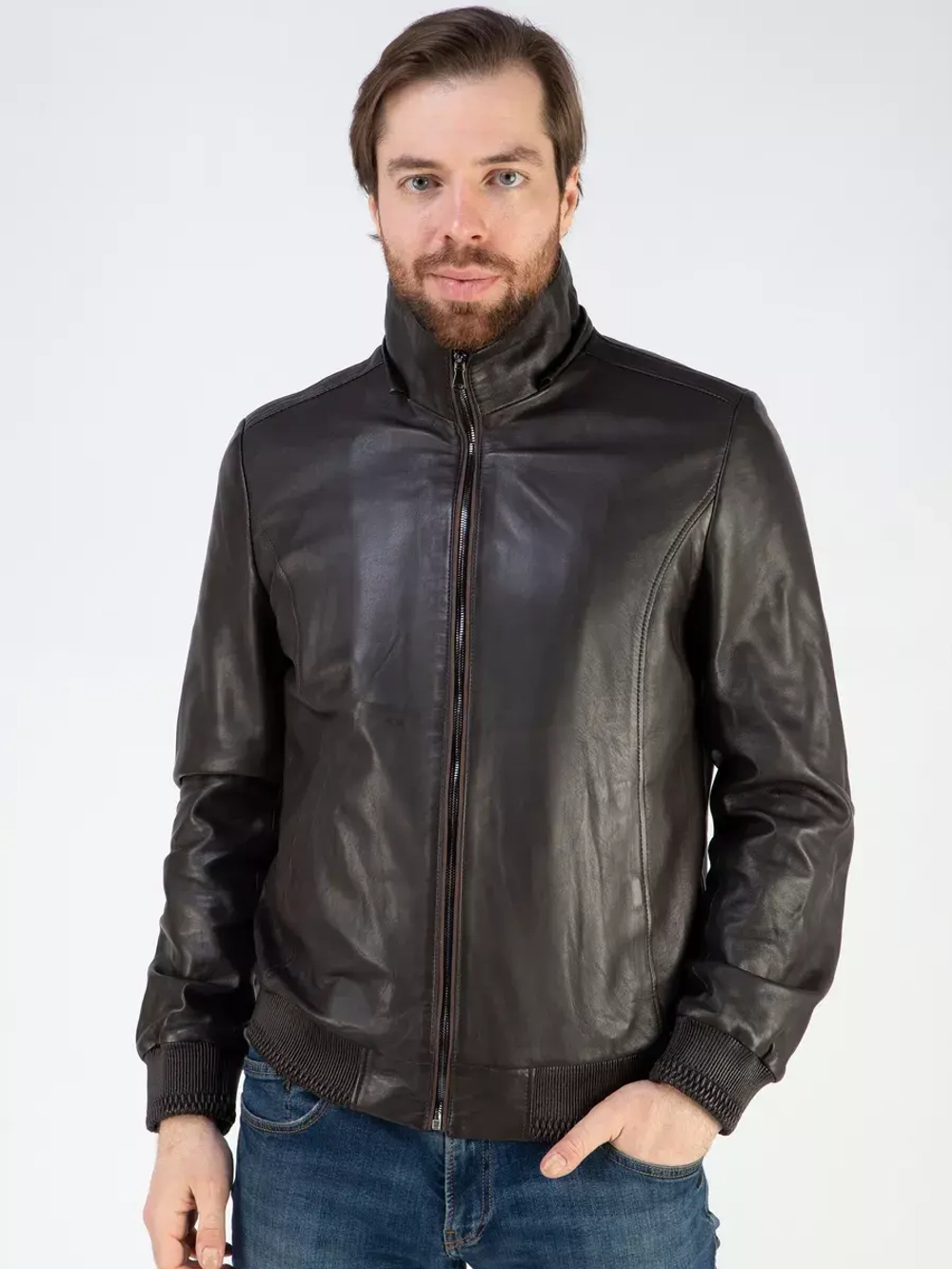 Кожаная куртка демисезонная с капюшоном