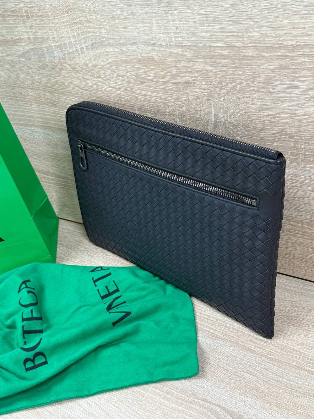 Папка Bottega Veneta