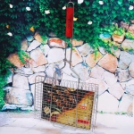 Решетка-гриль усиленная 34*25 см (длина с ручкой 66 см)