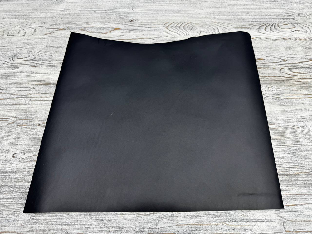 17 кв дм панель кожи растительного дубления Prima Vision Nero (0,8-1,0 мм)