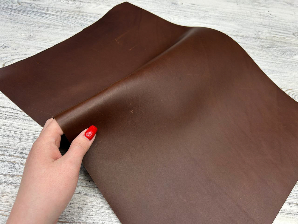 Панель натуральной кожи с пулл ап эффектом