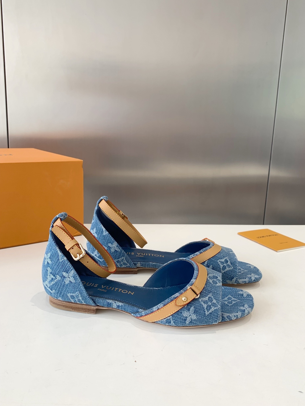 Louis Vuitton Neo Revival Flat