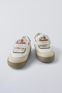 ZARA КРОССОВКИ В СТИЛЕ РЕТРО С ПРИНТОМ PEANUTS™, БЕЛЫЙ