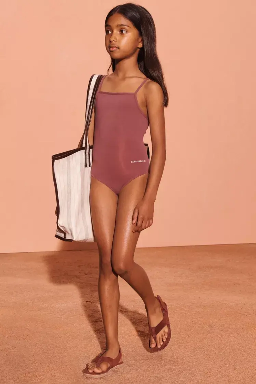 ZARA ОДНОТОННЫЙ КУПАЛЬНИК, КОРИЧНЕВЫЙ