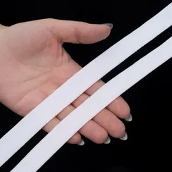 Резинка бретелечная сливочная 20 мм