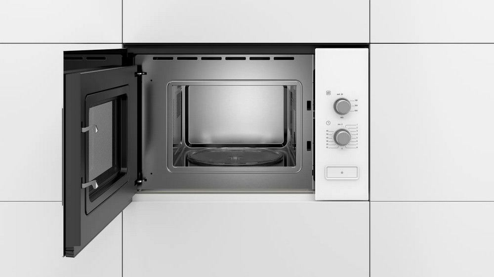 Встраиваемая микроволновая печь BOSCH BFL520MW0 Serie 4