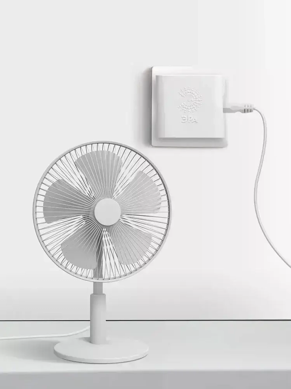 Тройник SP-4-W ЭРА розетка электрический / Разветвитель без заземления, 4 розетки, 16А, белый